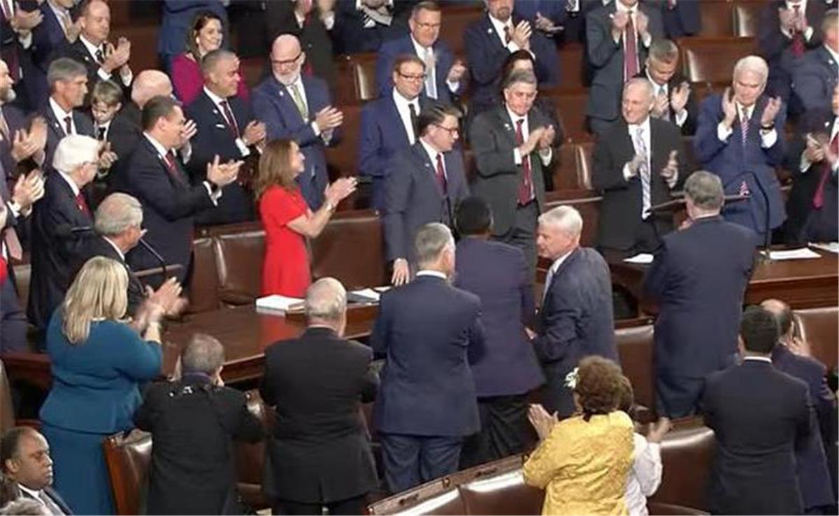 US Congress reenacts farce on opening day, lawmaker: Civil war within the Republican Party has begun