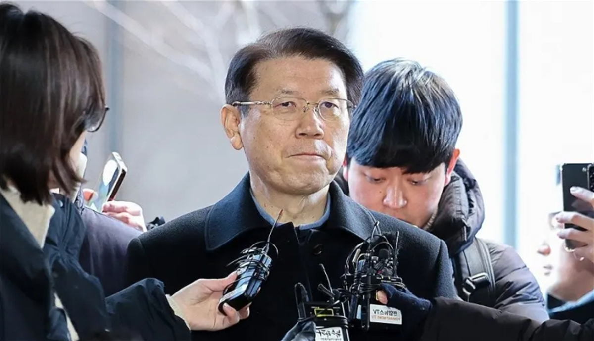 South Korean Presidential Guard Chief Resigns